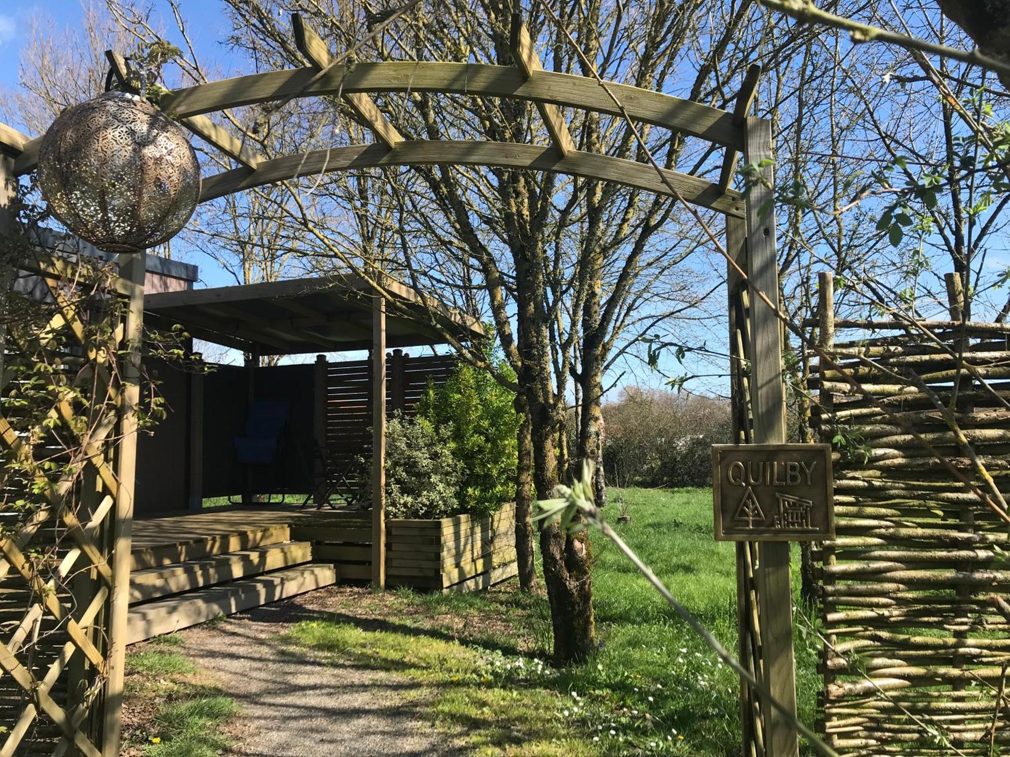 Cottage Du Garlai Бресюр Екстериор снимка